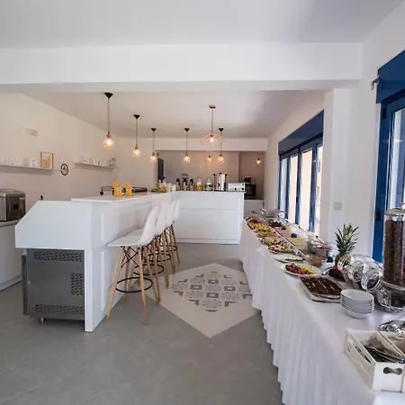 Akroyiali Szálloda Vaszilikí