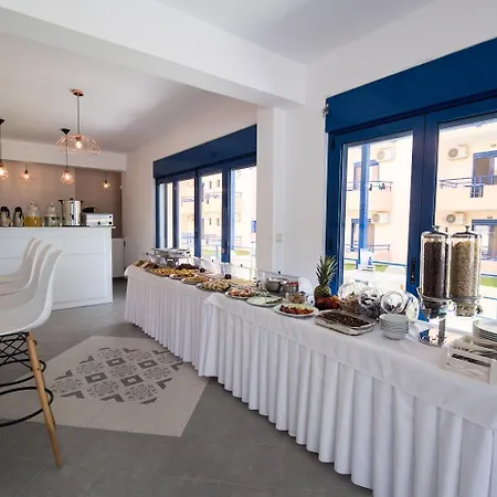 Akroyiali Szálloda 2*