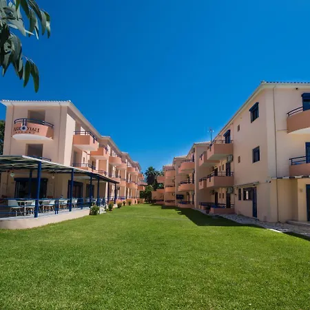 Otel Akroyiali
