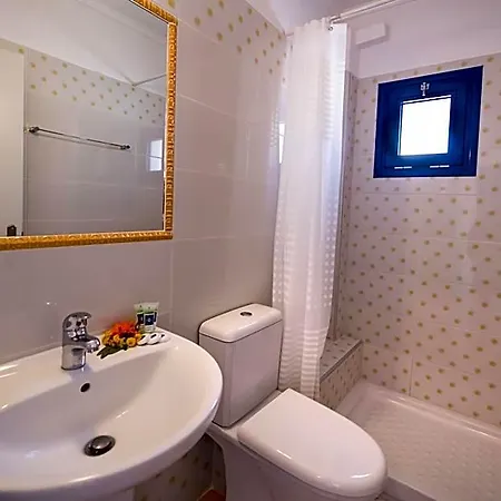 Hotel Akroyiali Vasiliki