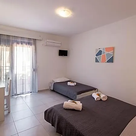 Hotell Akroyiali Vasiliki