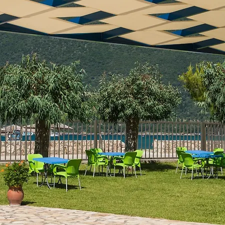 Hotel Akroyiali