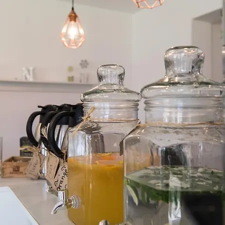 Отель Akroyiali 2*