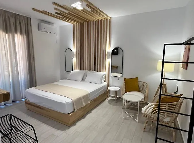 Hotel Akroyiali